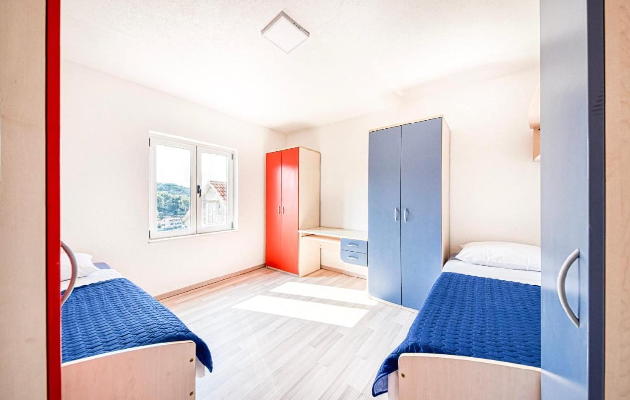 Apartman Andrej Povlja  Exterior photo